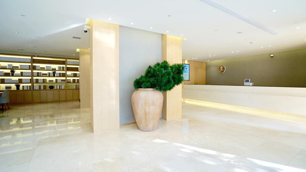Ji Hotel Shanghai Oriental Pearl Tower ภายนอก รูปภาพ