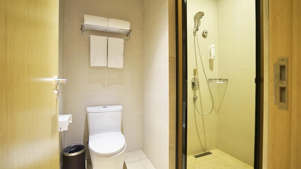 Ji Hotel Shanghai Oriental Pearl Tower ภายนอก รูปภาพ